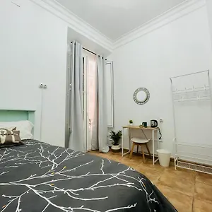  Apartment Malak-rooms